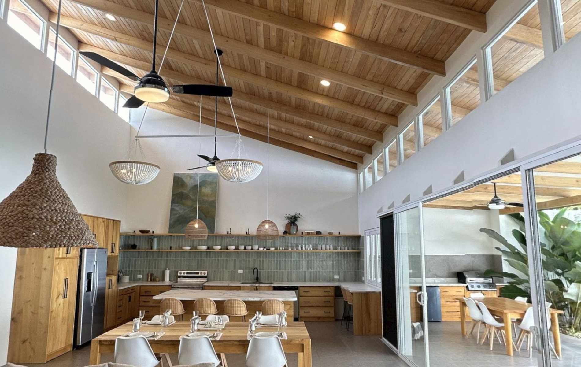 Casa Ellora High Ceiling